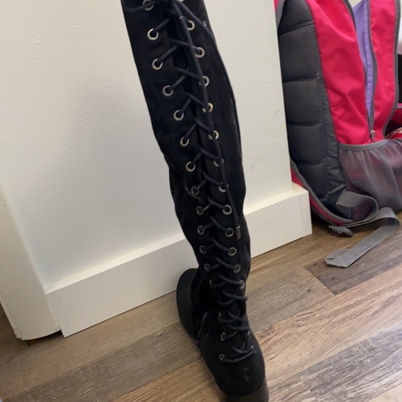 Knee high boots - Picture 2 of 2